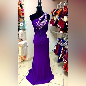 Size 4 Purple Beaded One Shoulder Prom Homecoming Pageant Gown Dress NWT
